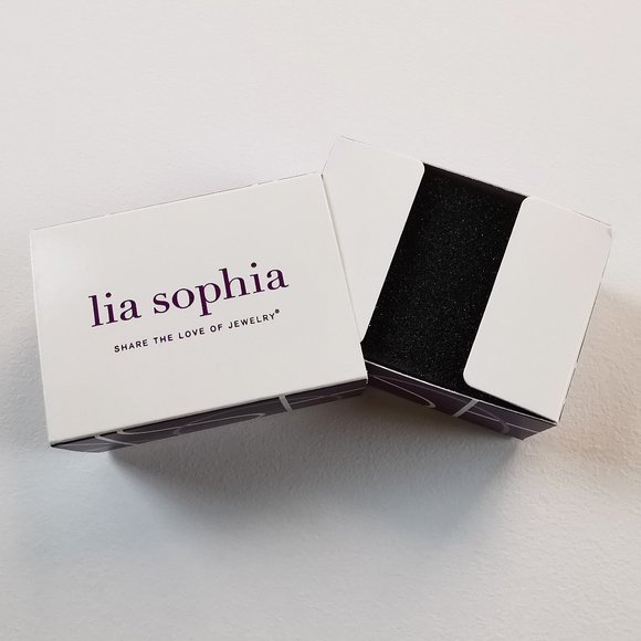 Matte Gold Lia Sophia Dangle Earrings - Picture 10 of 15